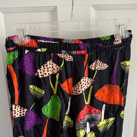 FARM Rio Multicolor Mushroom Pants - Picture 6 of 8
